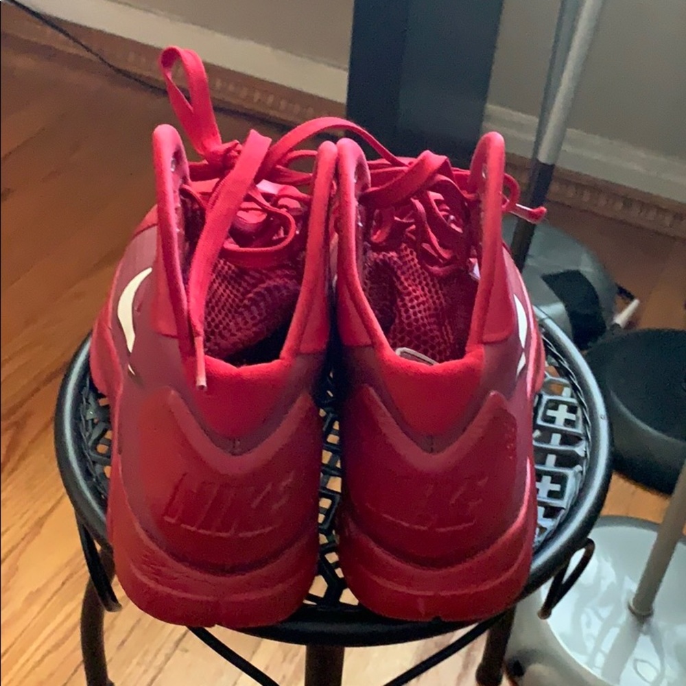 Nike hyperdunks basketball shoe